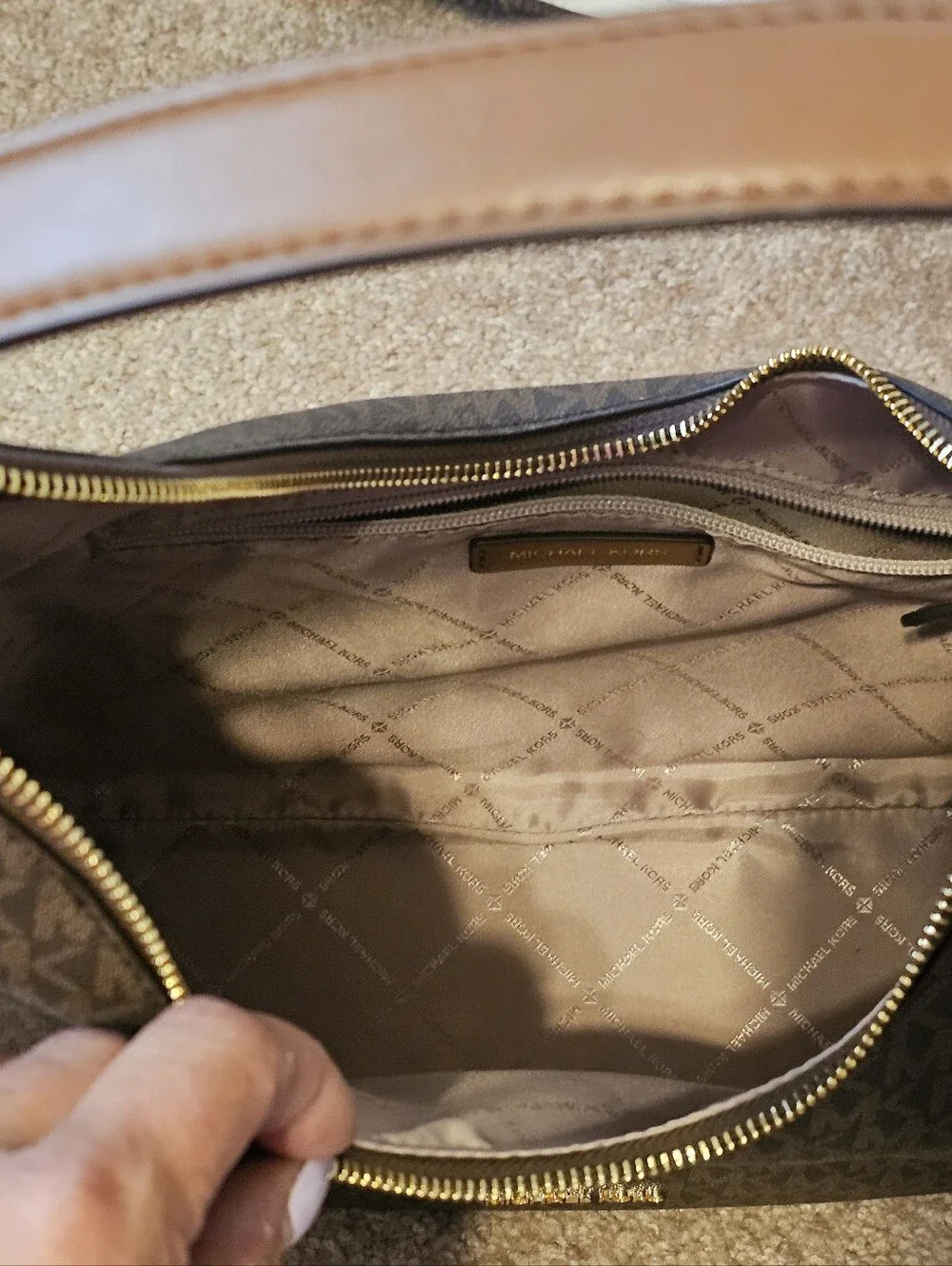 MICHAEL KORS NOLITA LARGE SIGNATURE HOBO SHOULDER BAG NWOT